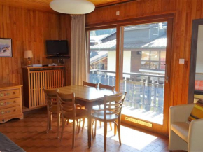 Spacieux 2 Pièces au Coeur des Gets - 4 Pers - Balcon, WiFi, Draps et Serviettes Inclus - FR-1-802-53 Les Gets